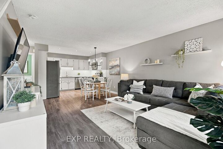 Property Photo:  100 Inkerman Street 10  ON N0B 2K0 