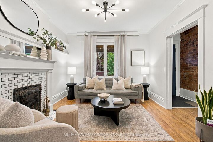 Property Photo:  58 Ellsworth Avenue Main  ON M6G 2K3 