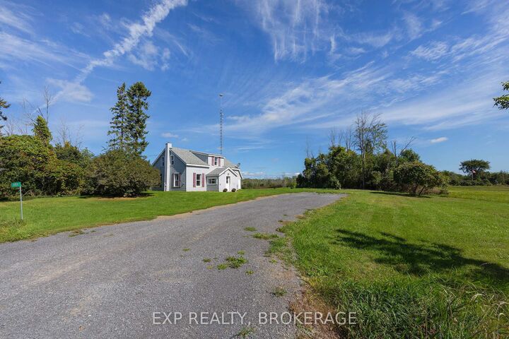 Property Photo:  661 County Rd 25 Road  ON K7R 3K7 