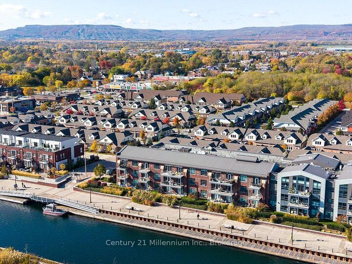 Property Photo:  1 Shipyard Lane 101  ON L9Y 0W2 