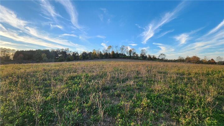 Property Photo:  33 Orchard Dr  PA 15637 