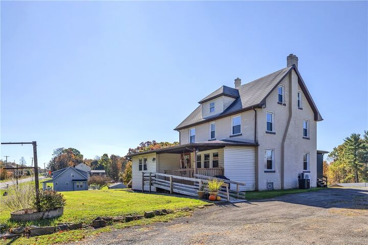 Property Photo: 2710 Brighton Rd PA 16117
