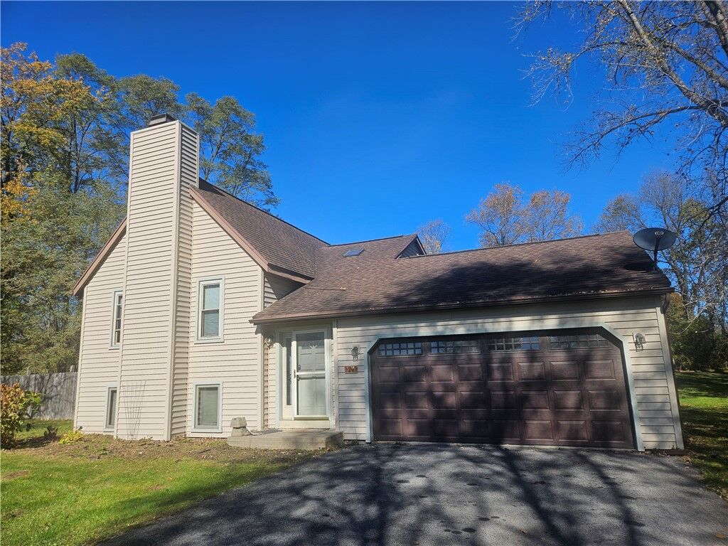 Property Photo:  29 Leisure Lane  NY 13068 