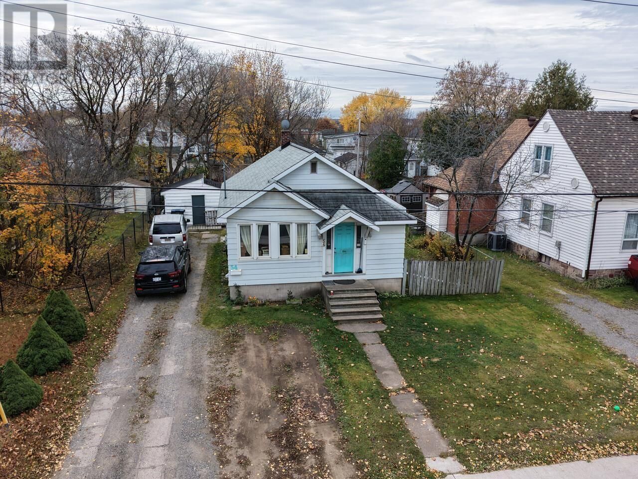 Property Photo:  54 St. Georges Ave E  ON P6B 1W7 