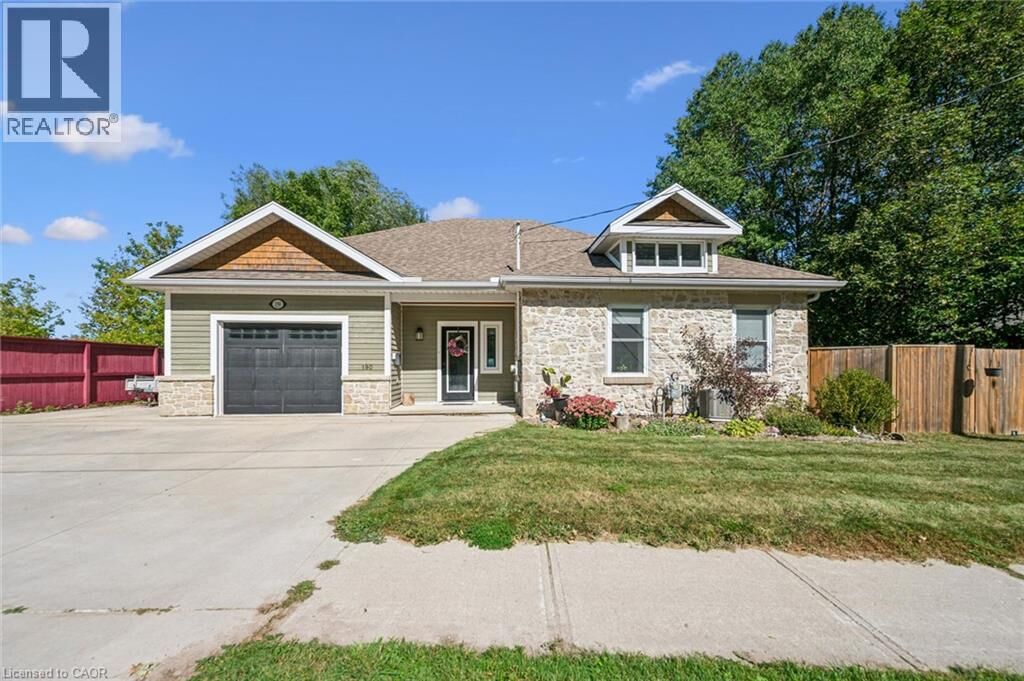 Property Photo: 190 North Johnston Street North ON N1M 2V6