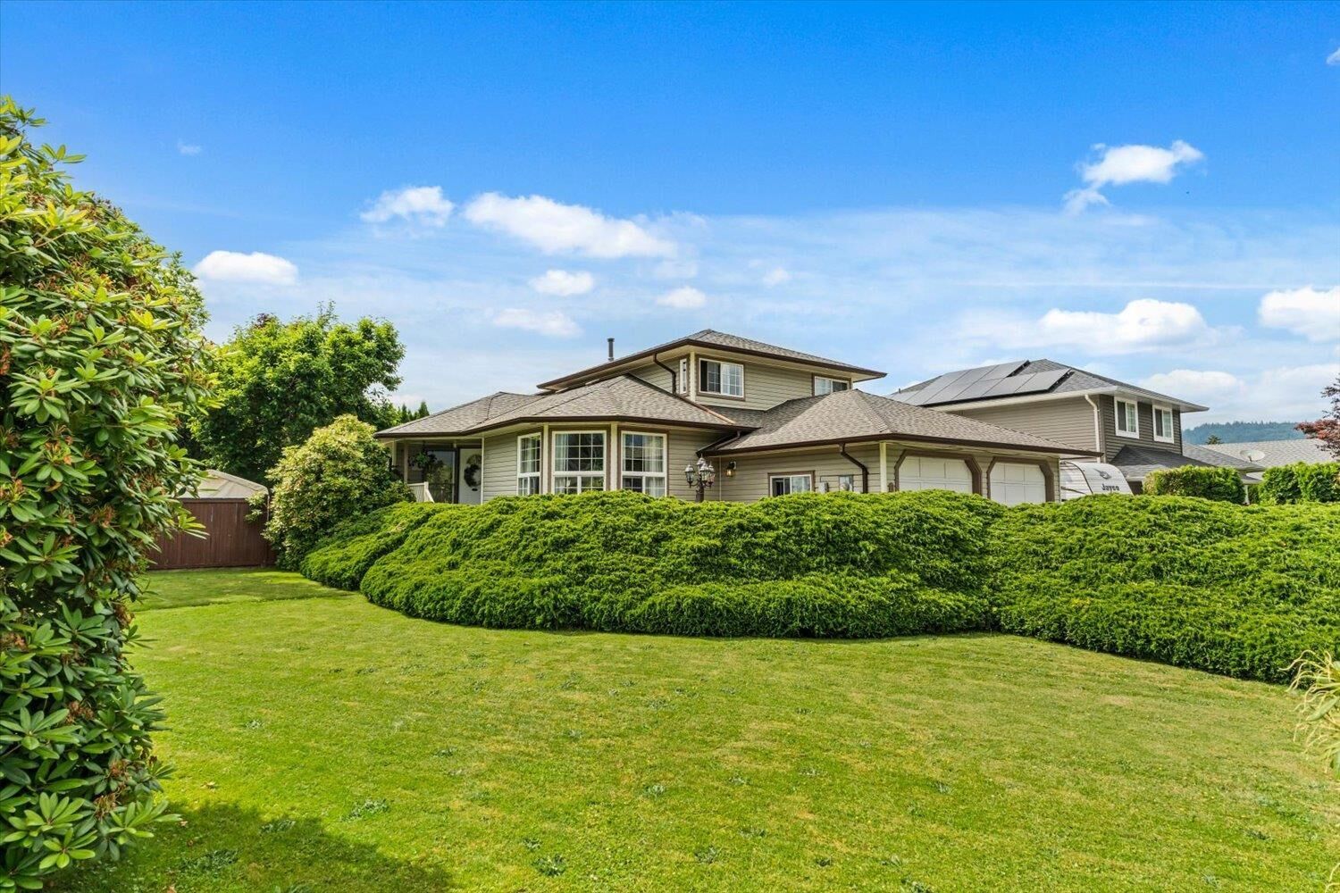 Property Photo: 1535 Canterbury Drive BC V0M 1A3