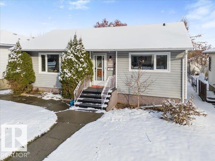 Property Photo:  9913 109 Street  AB T8L 2K3 