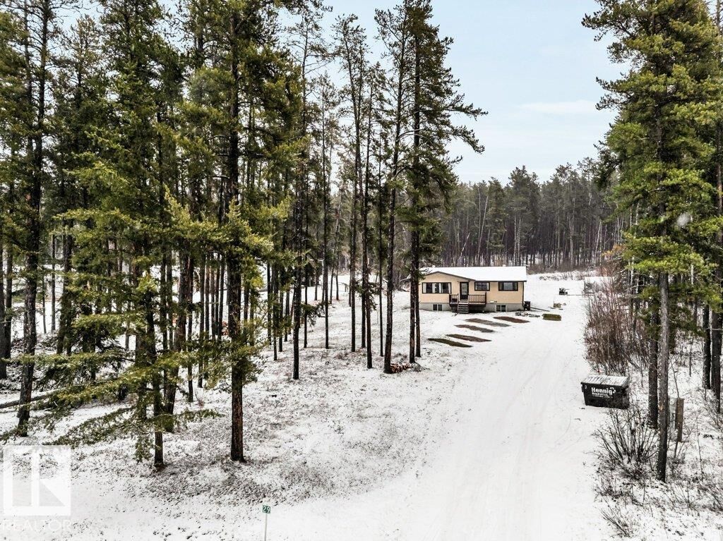 Property Photo:  29-51515 Rge Rd 32A  AB T0E 0N0 