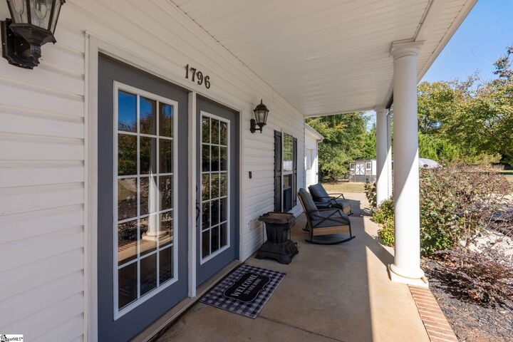 Property Photo:  1796 Fairview Road  SC 29644 