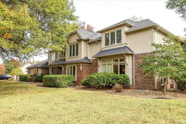 Property Photo:  1140 Brookshire Drive  IN 47715 