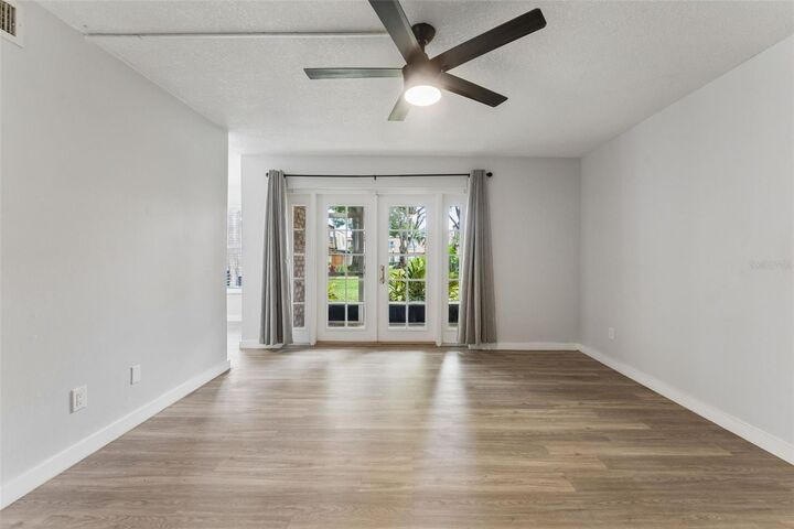 Property Photo: 200 St Andrews Boulevard 906 FL 32792