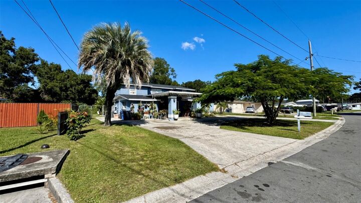 Property Photo:  5810 N Gomez Avenue  FL 33614 