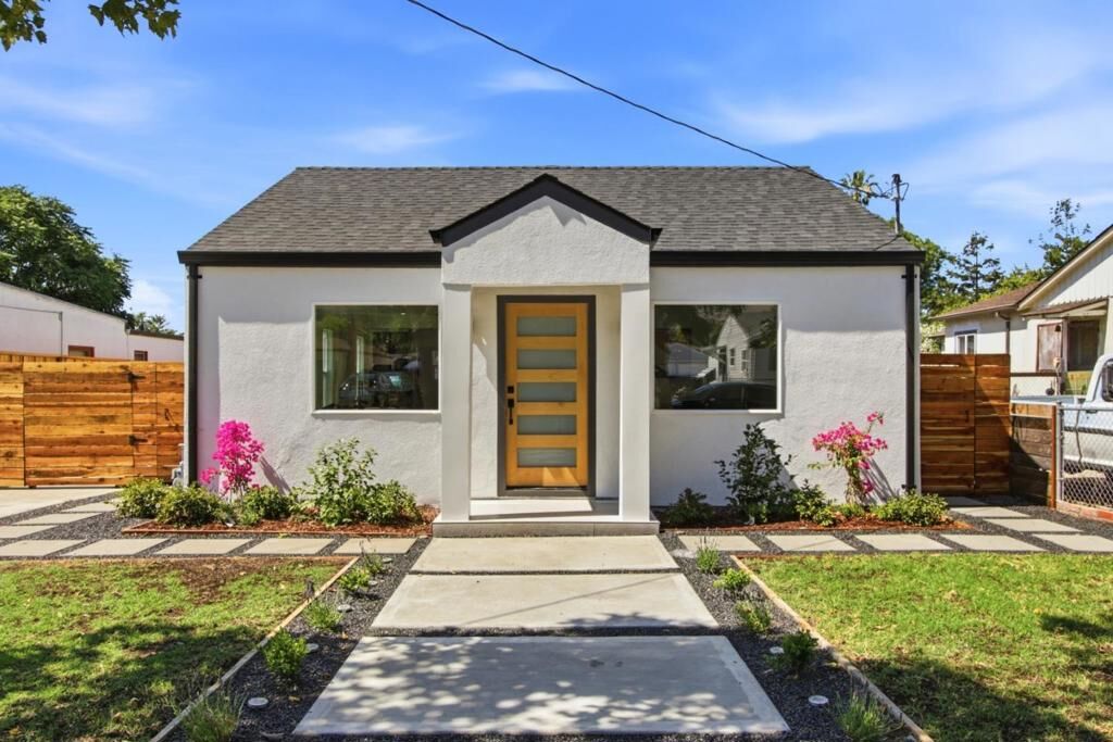 Property Photo:  75 S Cragmont Avenue  CA 95127 
