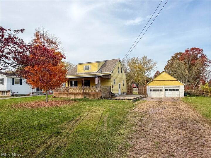Property Photo: 5574 Charleston Road OH 44444
