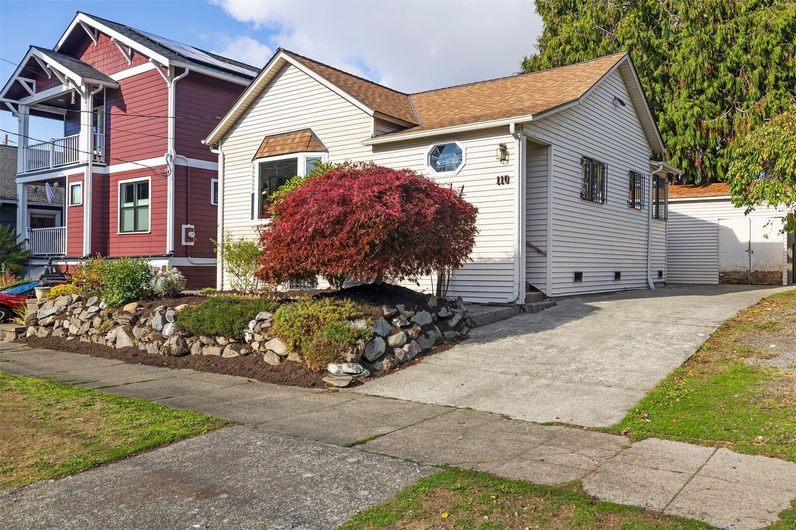 Property Photo: 110 NE 60th Street WA 98115