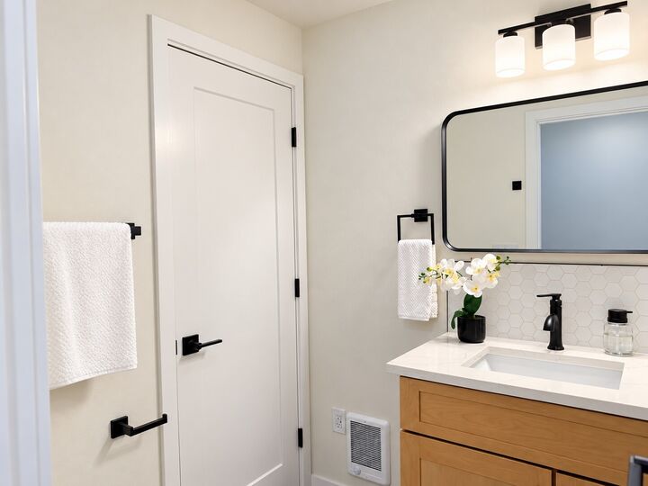 Property Photo: 4928 43rd Avenue S WA 98118
