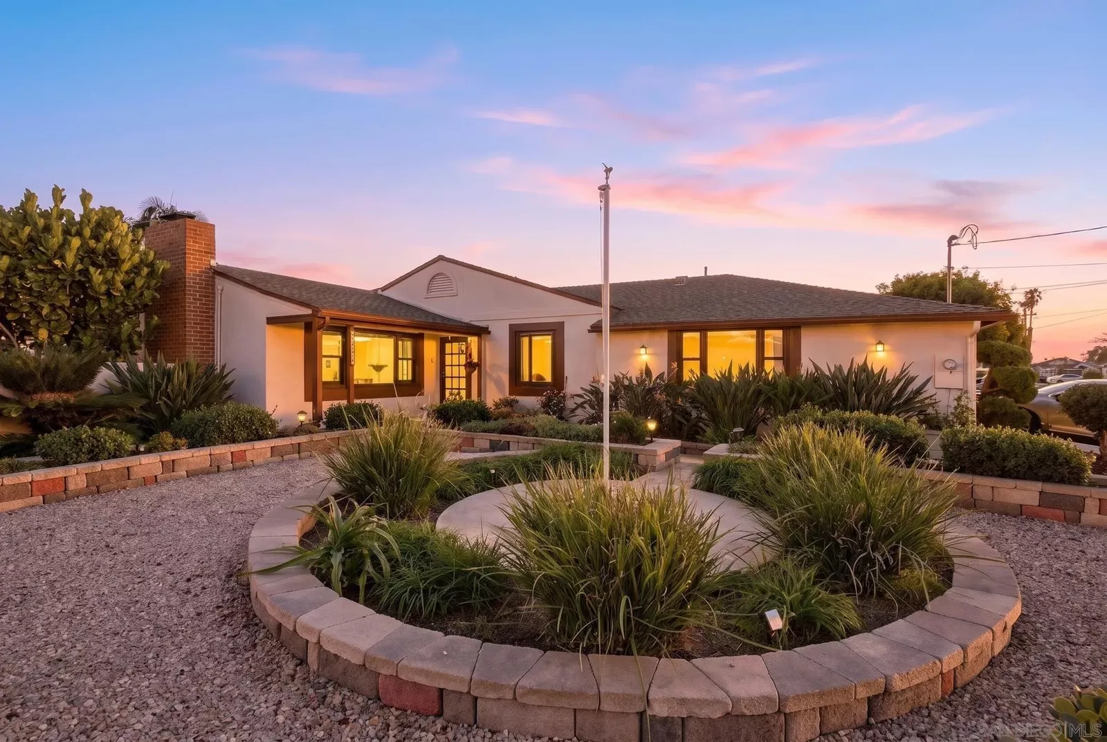Property Photo:  2651 Arnott Street  CA 92110 
