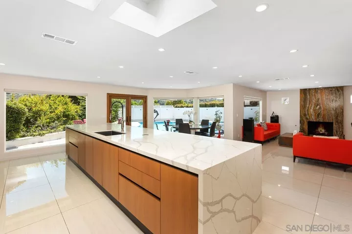 Property Photo:  5441 Curie Way  CA 92122 