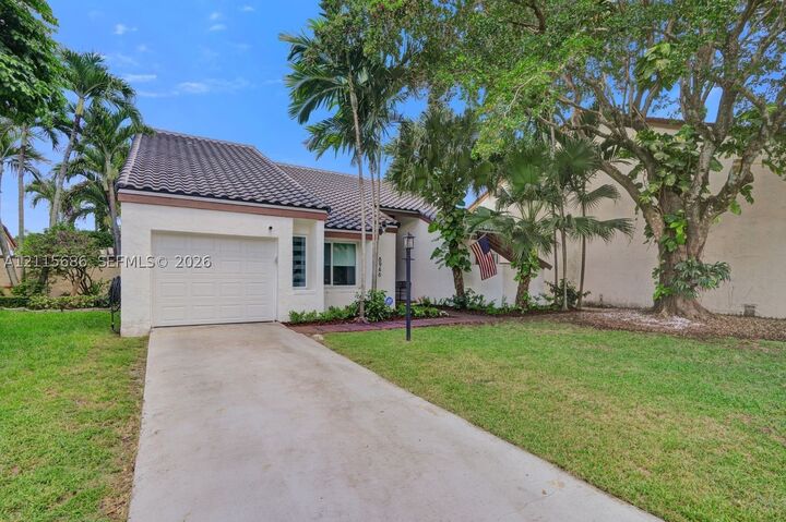 Property Photo:  8946 SW 150th Ct Cir E  FL 33196 