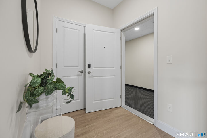 Property Photo:  55 Steele Boulevard 206  CT 06037 