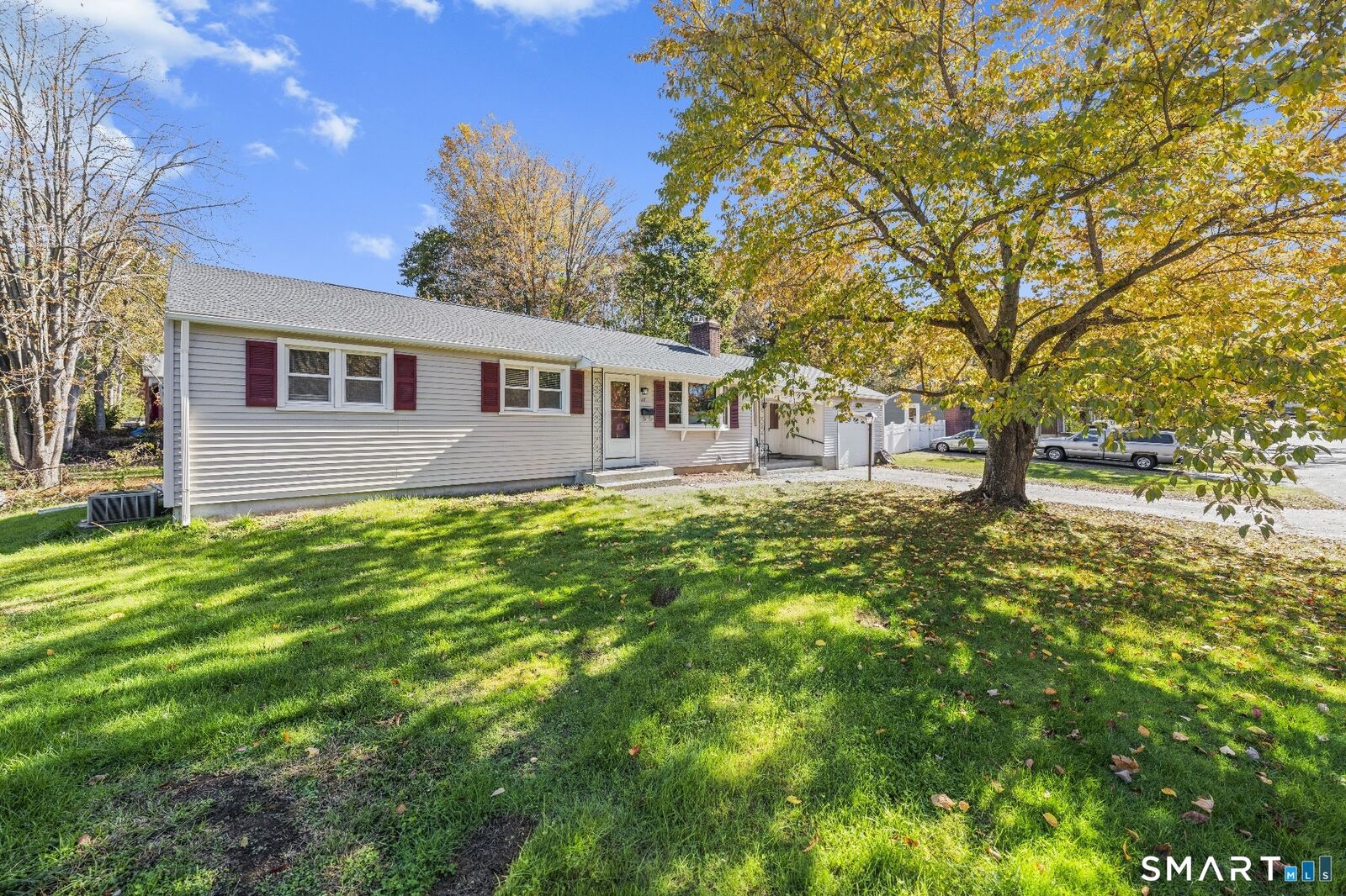 Property Photo:  27 Allen Street  CT 06082 