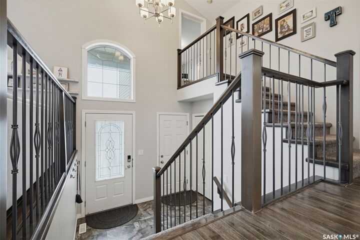 Photo de la propriété:  754 Hargreaves Crescent  SK S7R 0H2 