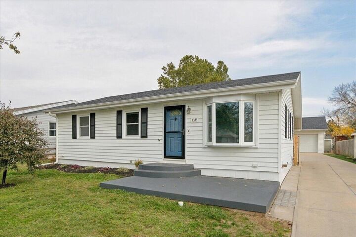 Property Photo:  4333 N 14th  Street  IA 51510 