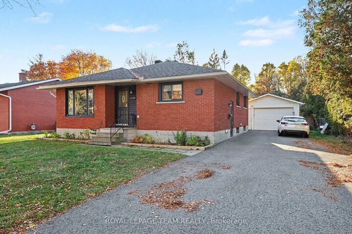 Property Photo:  1126 Minnetonka Road  ON K2C 2T9 