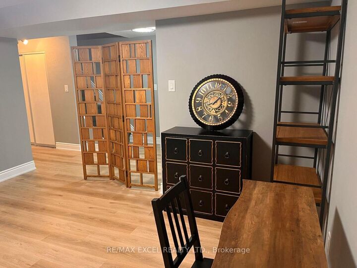 Property Photo:  Basement 59 Barrington Crescent Bsmt  ON L3R 3H2 