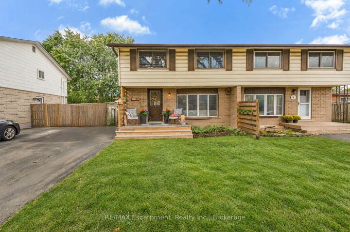 Property Photo:  10 Goldfinch Road  ON L9A 3W7 
