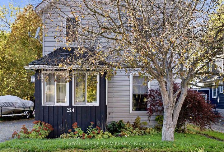 Property Photo:  224 Reuben Crescent  ON K0G 1J0 