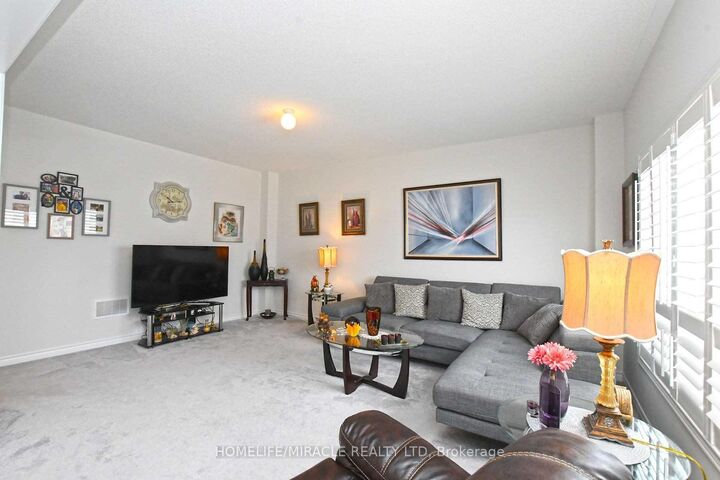 Property Photo:  789 Halbert Drive  ON L9V 3S3 