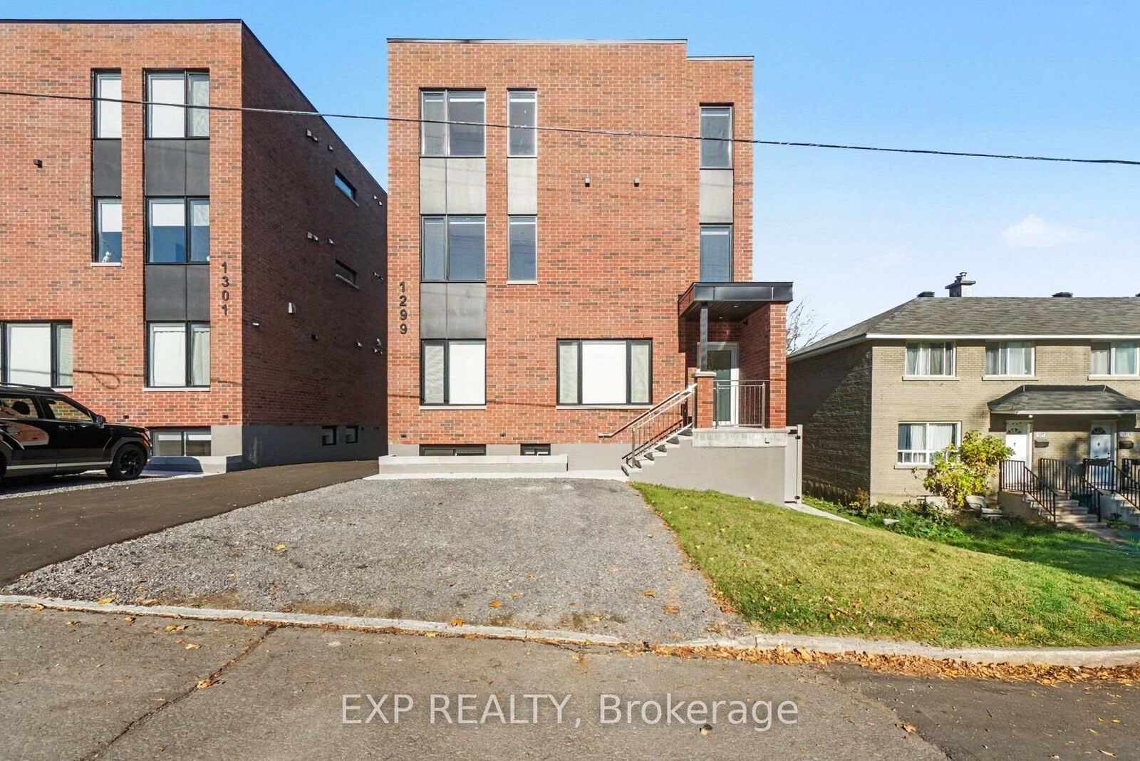 Property Photo:  1299 Dorchester Avenue 1  ON K1Z 8E8 
