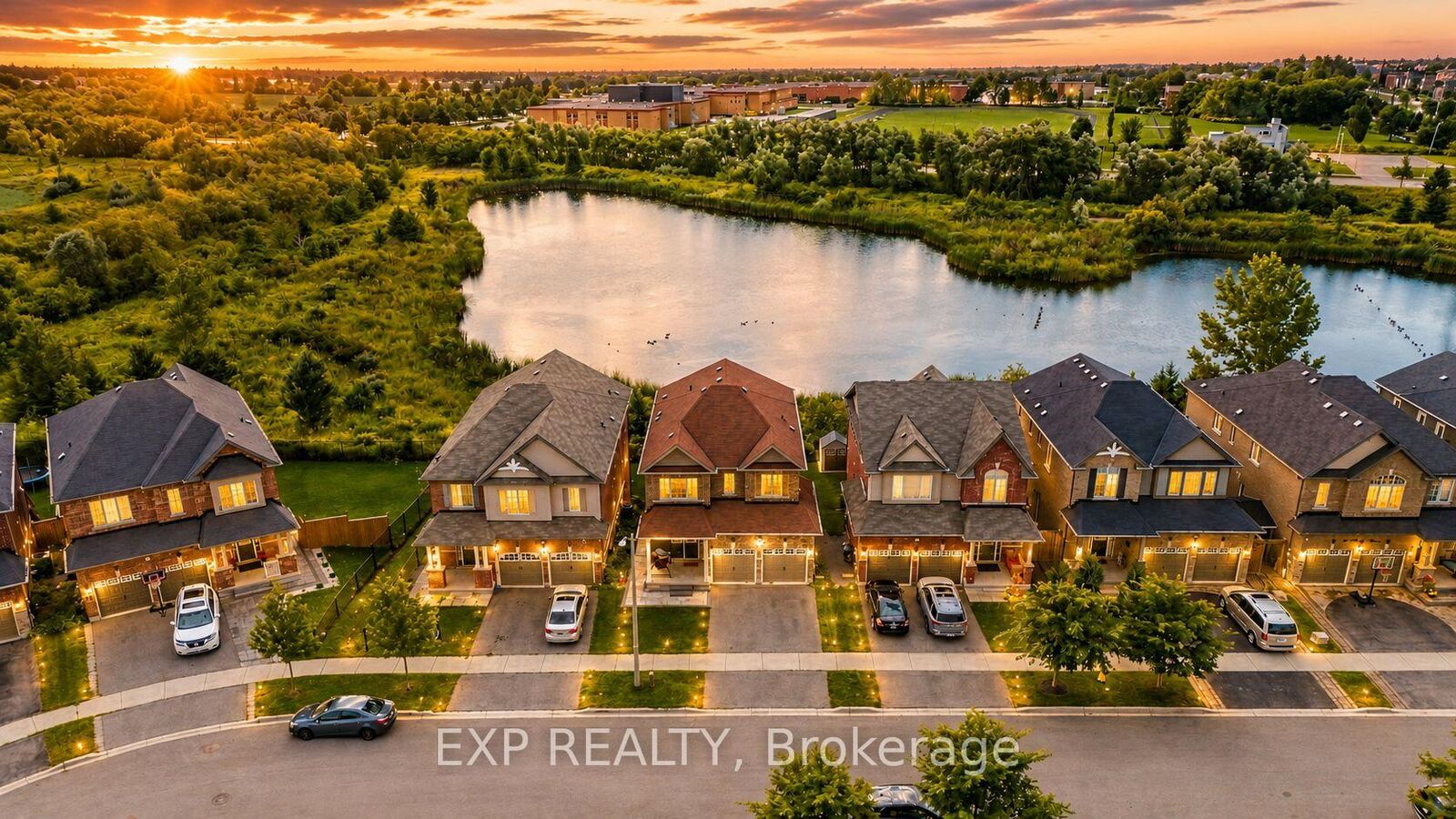 Property Photo: 39 Purdy Place ON L1C 0V2