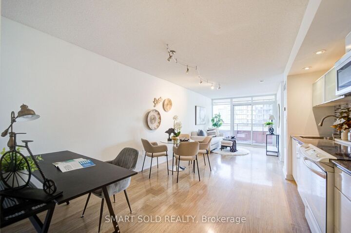 Property Photo: 4K Spadina Avenue 1121 ON M5V 3Y9