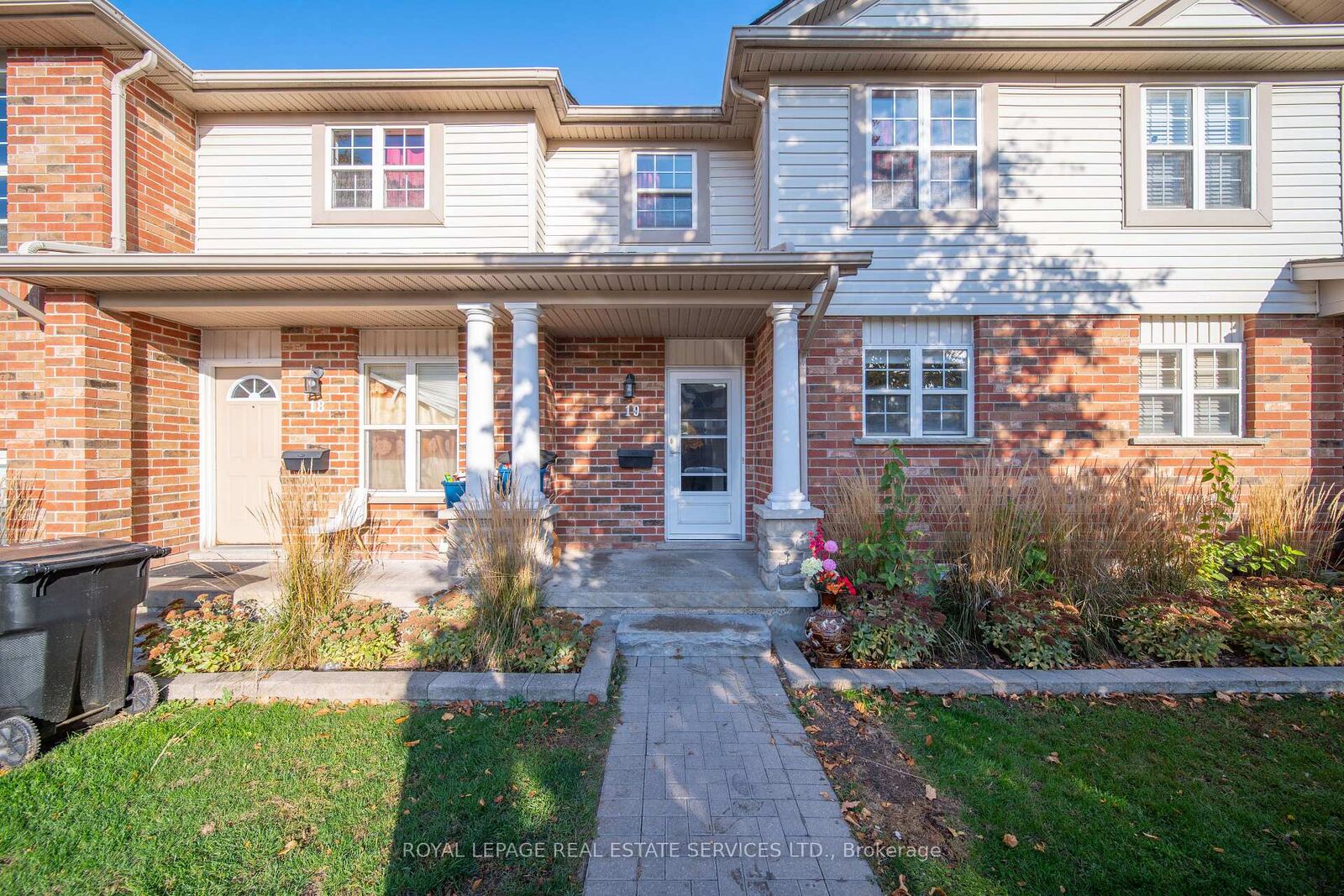 Property Photo: 400 Wilson Avenue 19 ON N2C 2S1