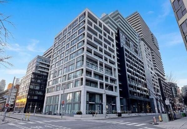 Property Photo:  70 Princess Street 1011 E  ON M5A 0X6 