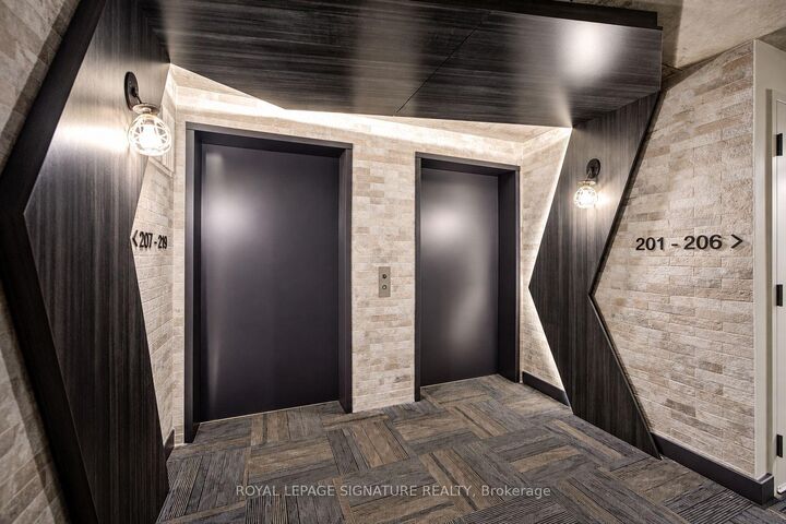 Property Photo:  800 King Street W 211  ON M5V 3M7 