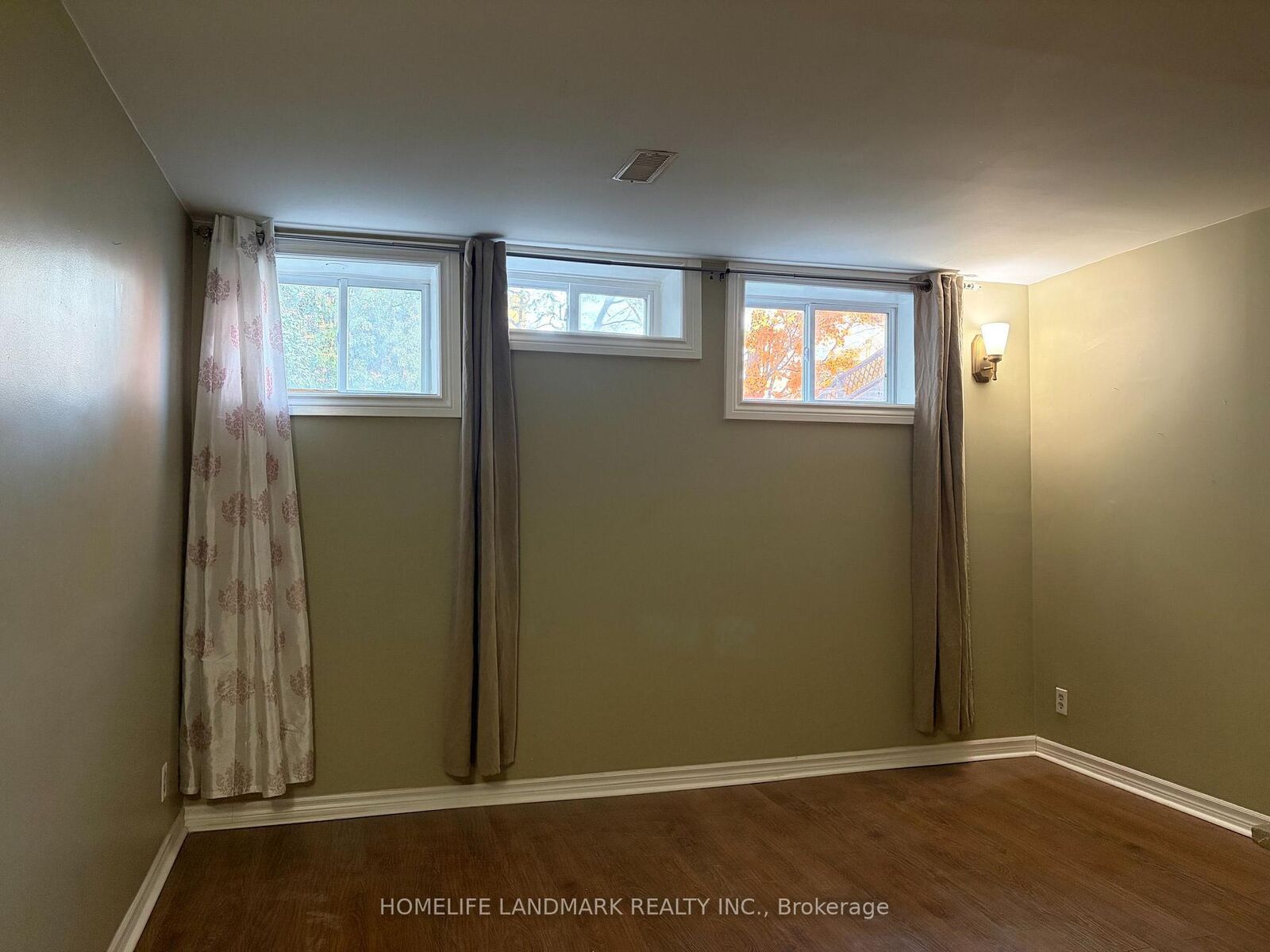 Property Photo: 7080 Estoril Road Basement ON L5N 1N4