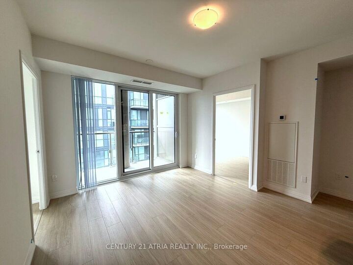 Property Photo: 8 Widmer Street Lph01 ON M5V 2E7