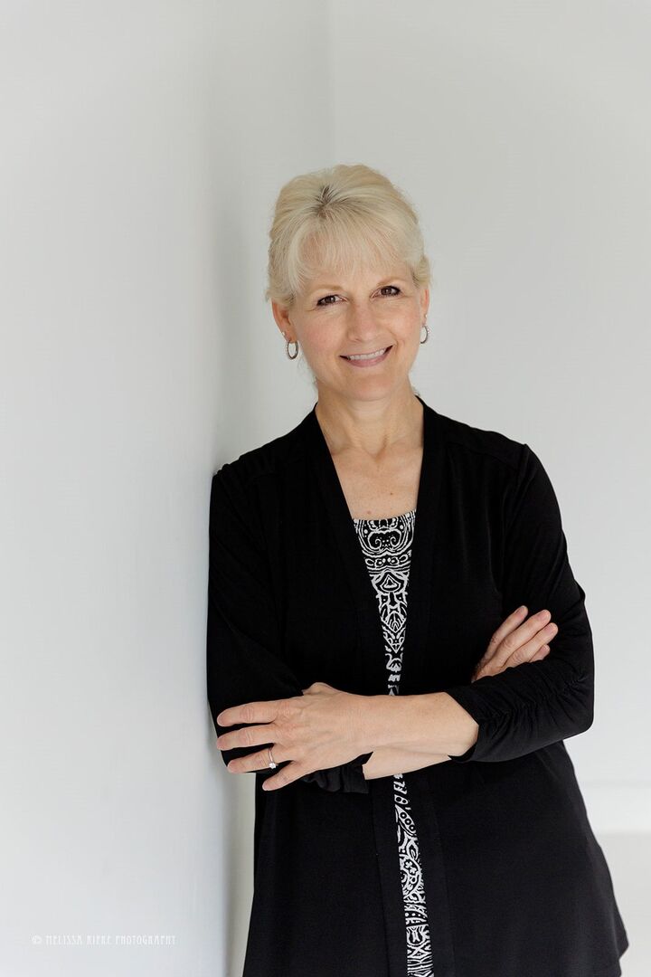 Julie Schwetz, Real Estate Salesperson in Camdenton, Lake Realty