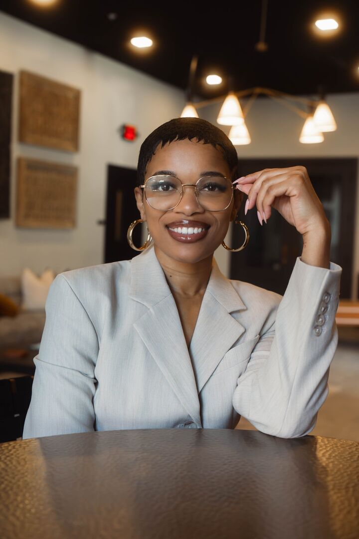 Jasmine Hailey,  in Lexington, 803