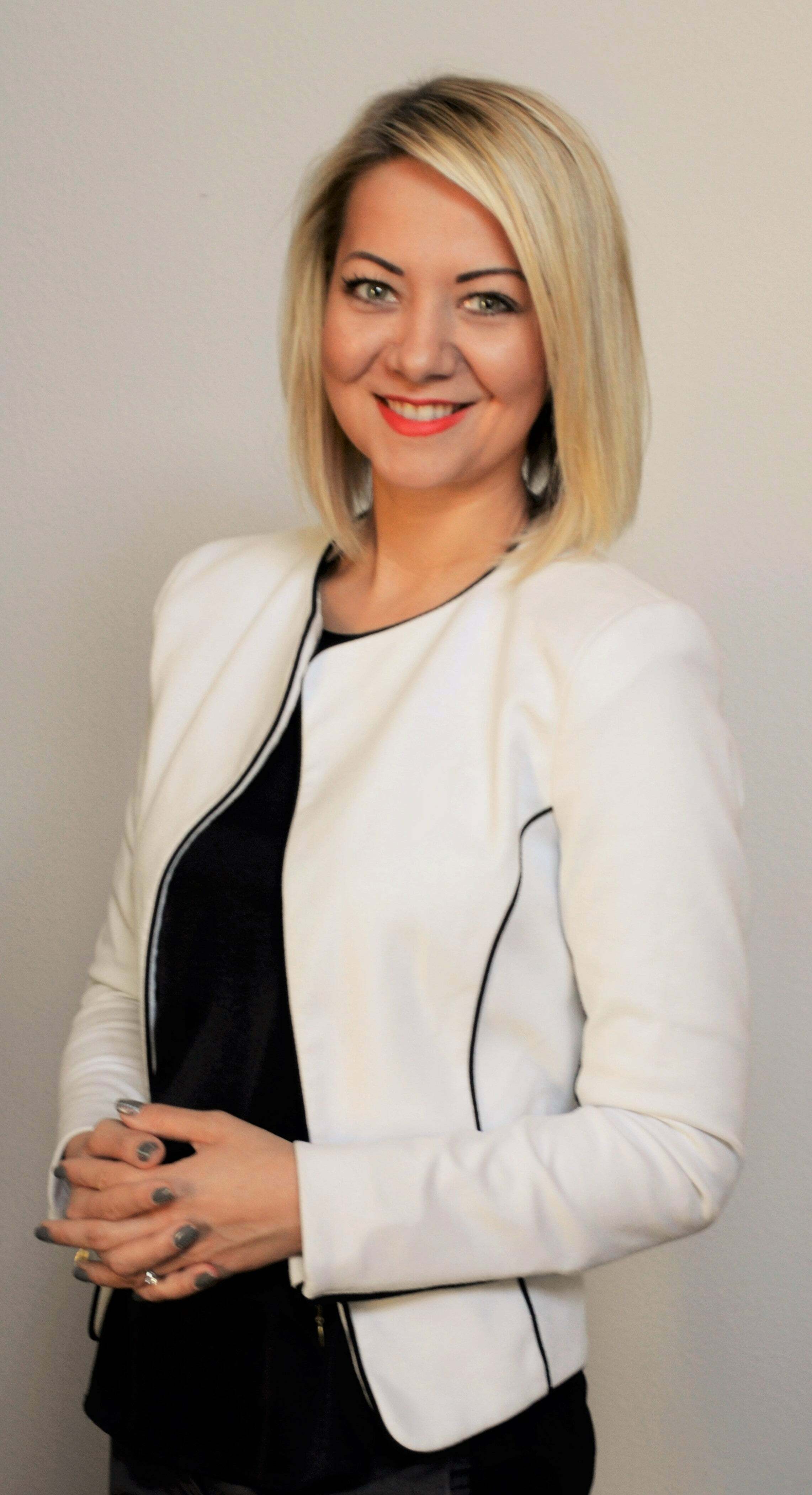 Irina Sedina, Real Estate Salesperson in Orlando, Carioti