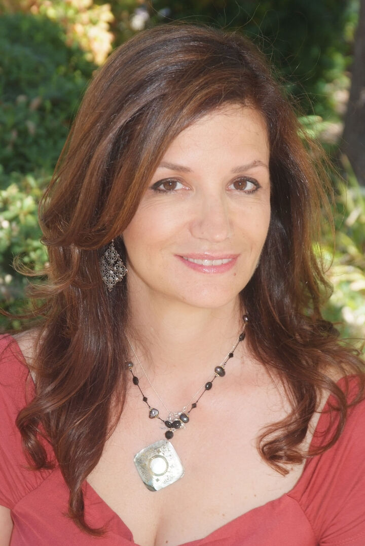 Dessi Held Westlake Village Pinnacle Estate Properties