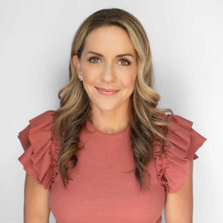 Christa Cius, Real Estate Salesperson in Treasure Island, North East