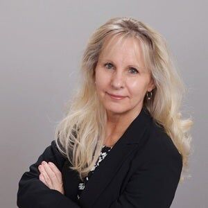 Sharon Crowther, Real Estate Salesperson in Stamford, Gaetano Marra Homes