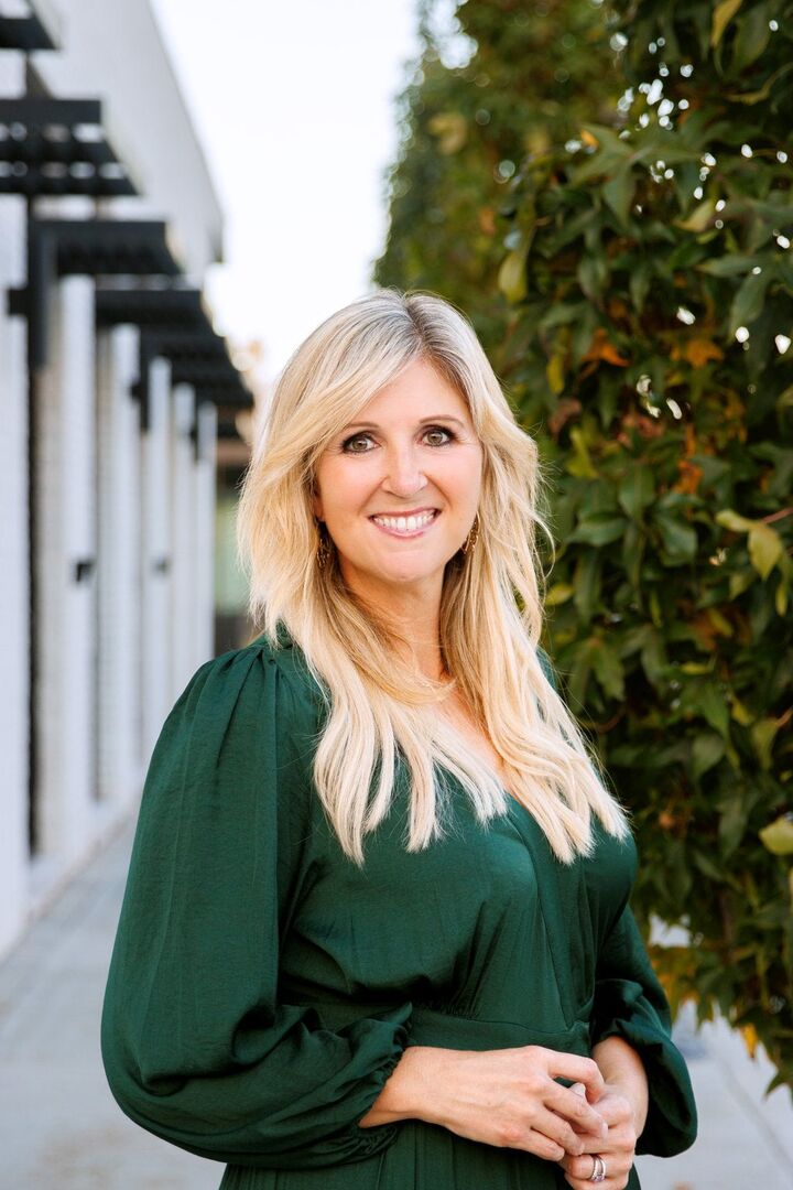 Mandy Dinino, Real Estate Salesperson in Summerville, Palmetto