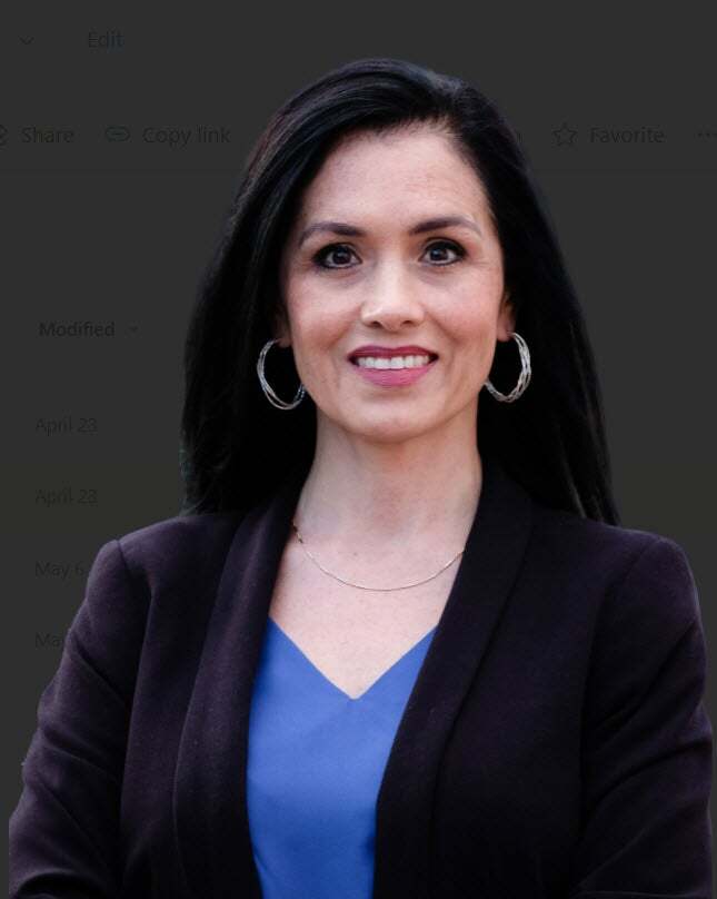 Ana Sofia Rios,  in Columbus, Scheetz