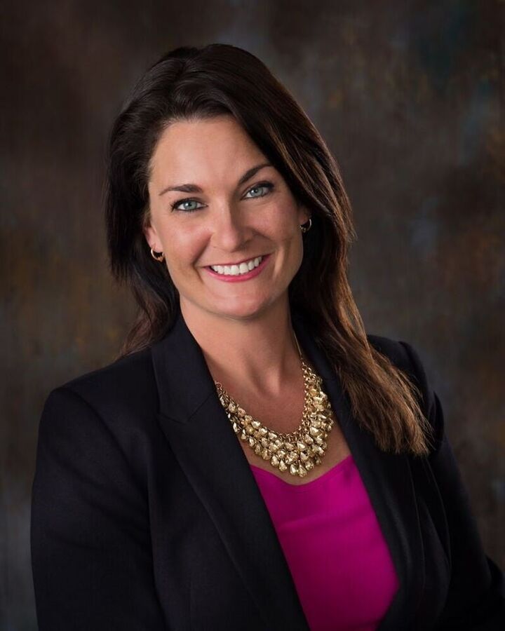Michelle Elsesser, Real Estate Salesperson in Oldsmar, North East