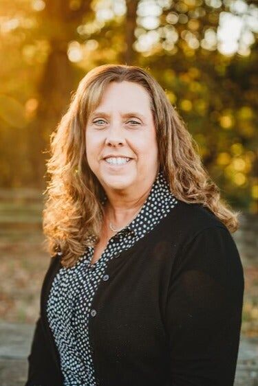 Gina Ritchie, Real Estate Salesperson in Vienna, Select Properties